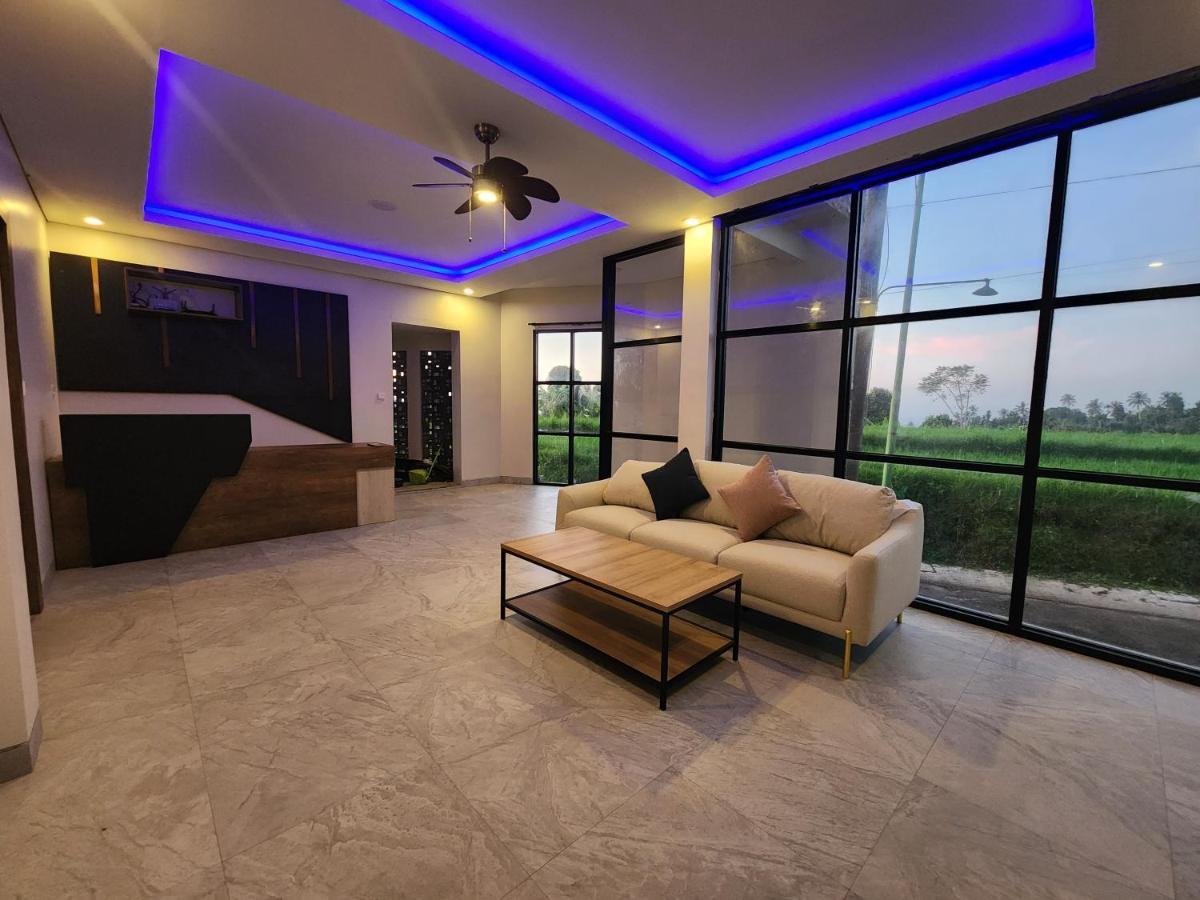 Taman Dari Villa Sudaji Екстериор снимка