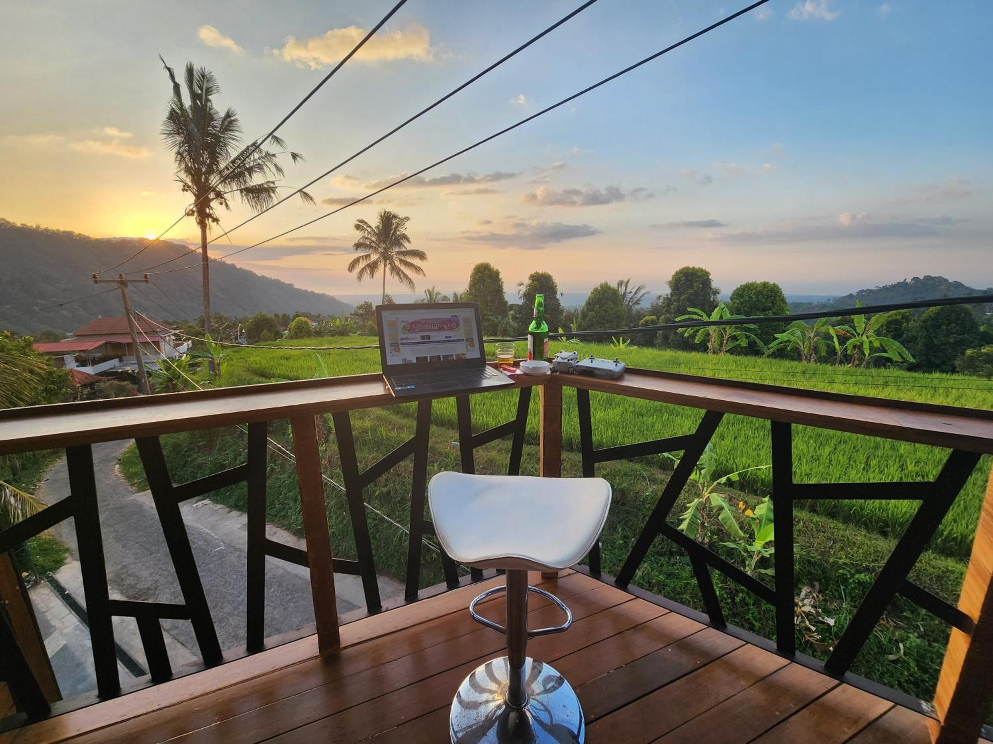 Taman Dari Villa Sudaji Екстериор снимка