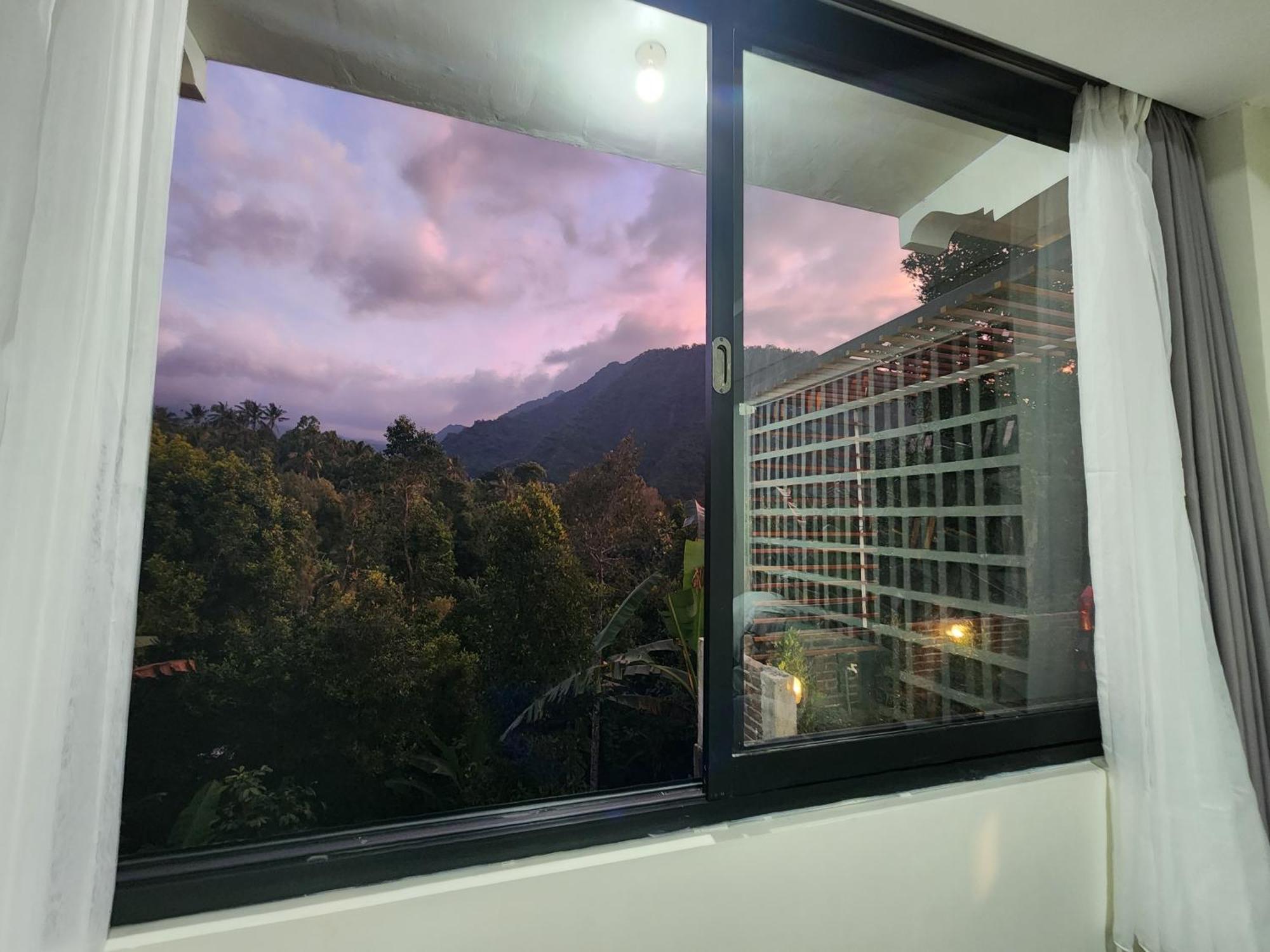 Taman Dari Villa Sudaji Екстериор снимка